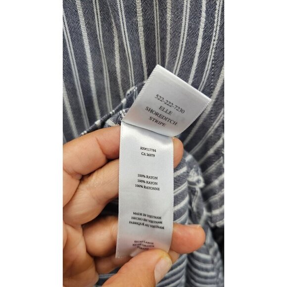 Rails Gray and White 3/4 Sleeve Notched Collar Shirt - Picture 2 of 6